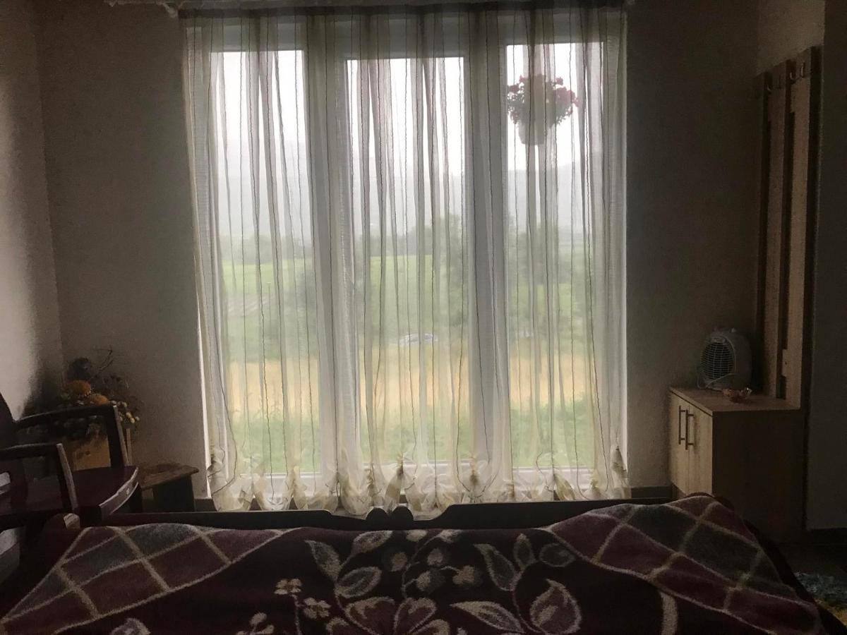 Вілла Oazaa Retreat Gusinje Екстер'єр фото