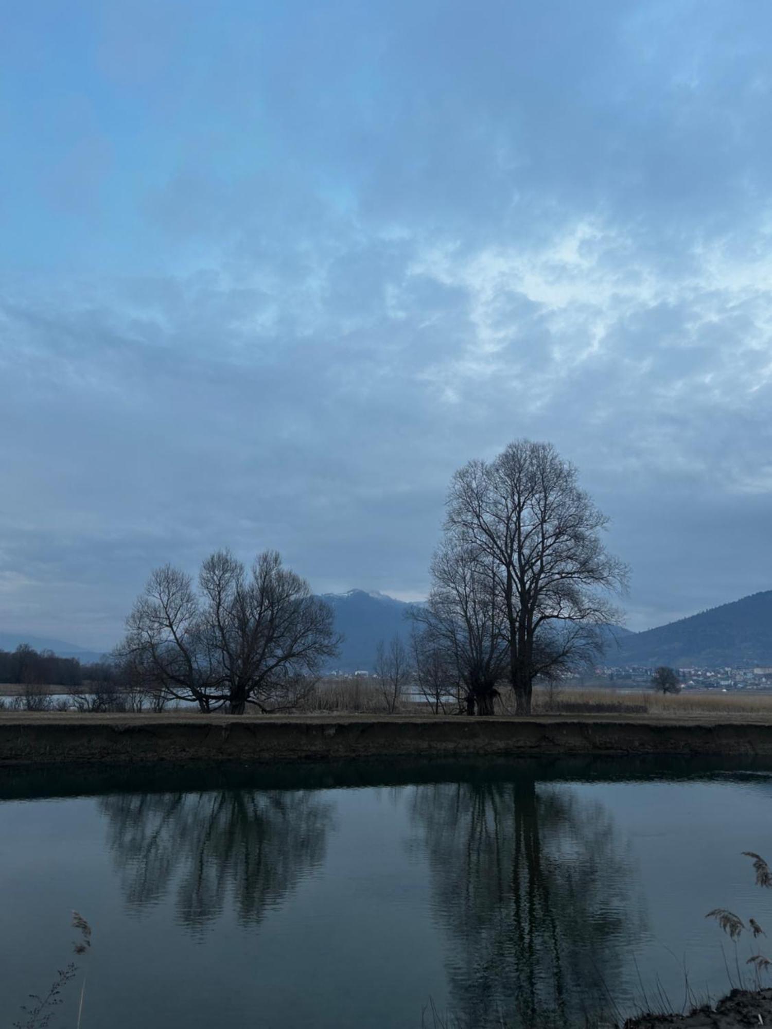 Вілла Oazaa Retreat Gusinje Екстер'єр фото